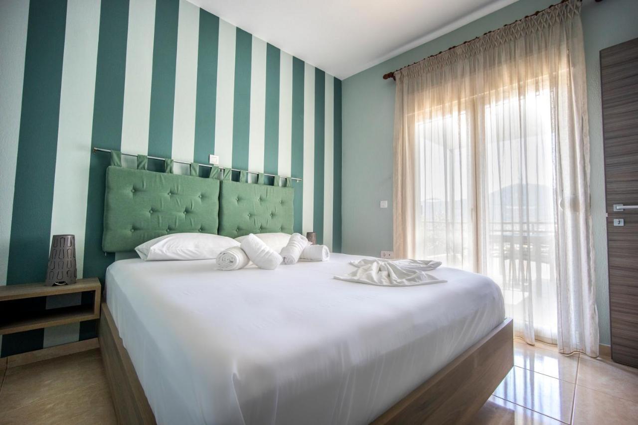 Onites Elegant Suites Skala Potamias Exterior foto
