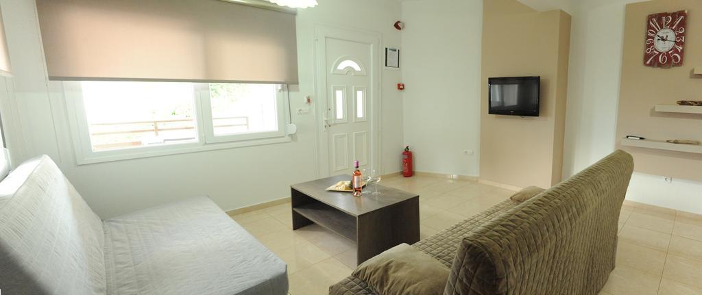 Onites Elegant Suites Skala Potamias Exterior foto