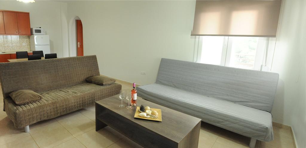 Onites Elegant Suites Skala Potamias Exterior foto
